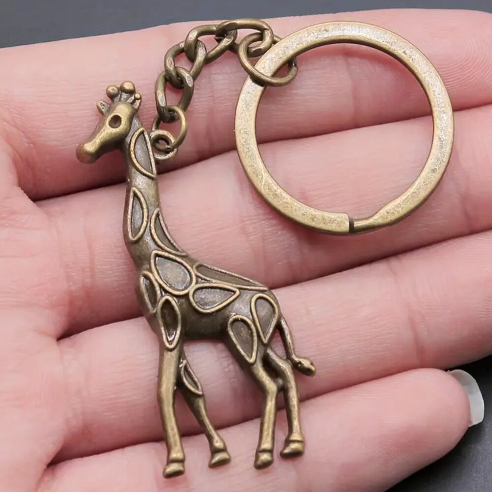 🌺 🌺 🌺 Giraffe Metal Pendant Keychain, Back Pack or Purse Charm - Picture 3 of 3